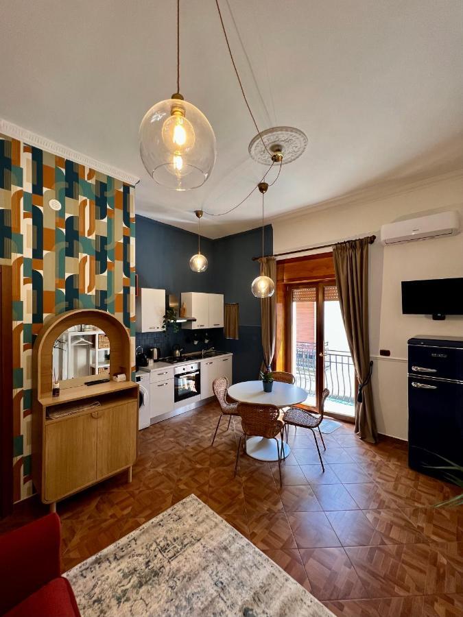 Appartamento Nel Cuore Di Napoli - Apartment In The Heart Of Nápoly Kültér fotó